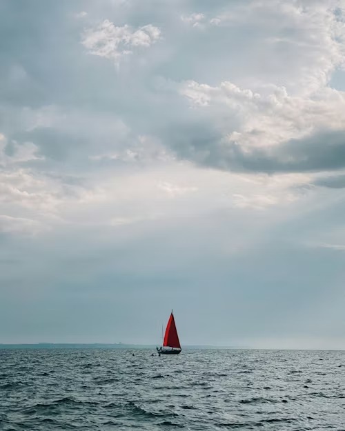 Barcă pe mare - Călătoria vieții